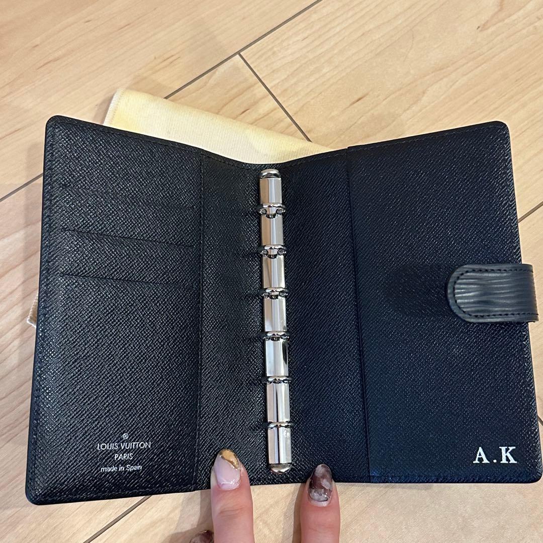 【超美品】LOUIS VUITTON ルイヴィトン 手帳 エピ ブラック