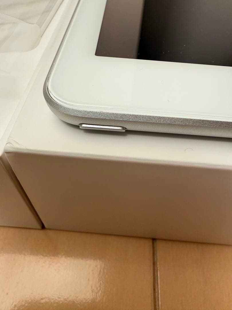 【極美品】Apple iPad 第6世代 Wi-Fiモデル