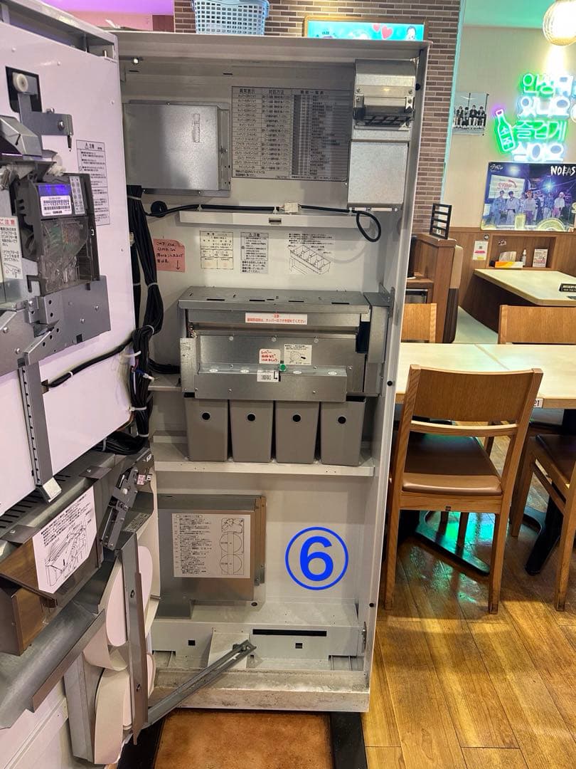 芝浦　自動券売機　引き取り限定!!在庫6台あり。