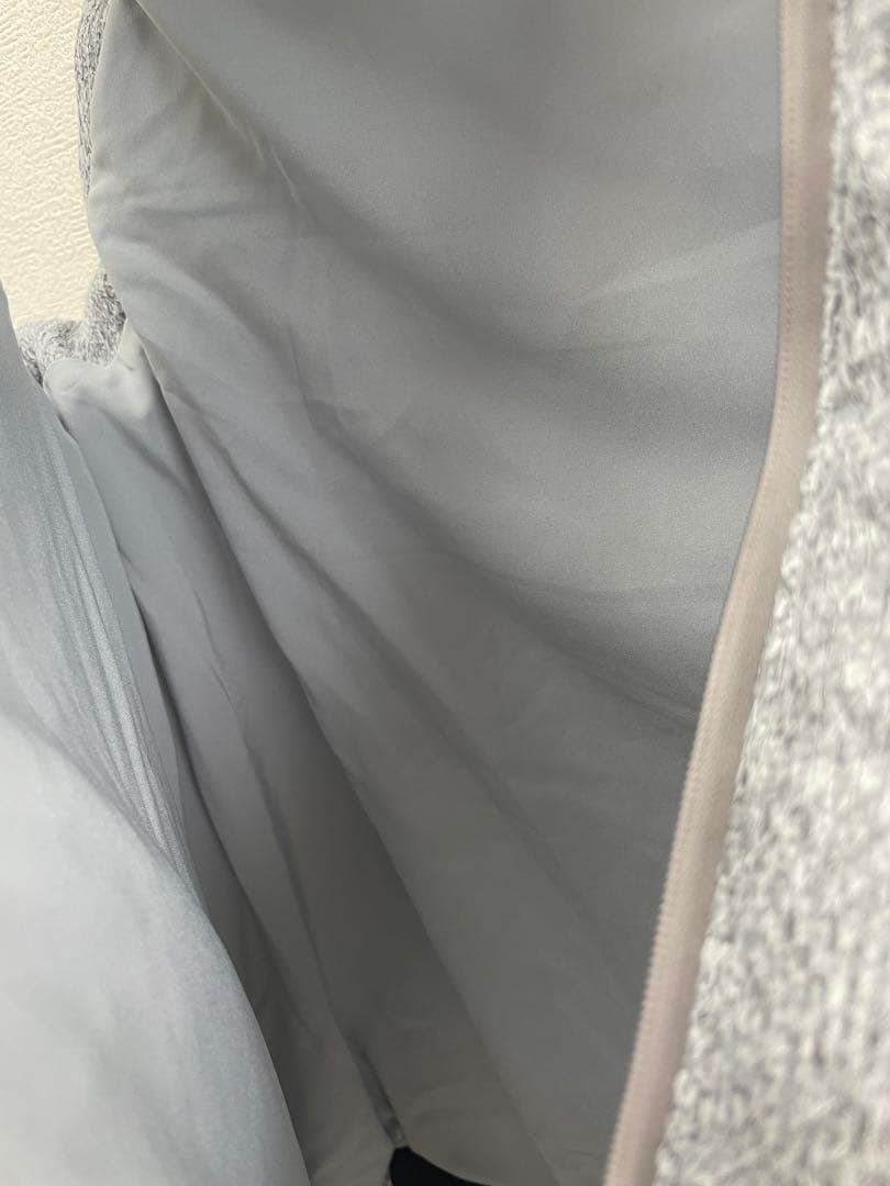 パーリーゲイツ　PEARLY GATES　クォーターリバー 中綿ベスト　帽子付き