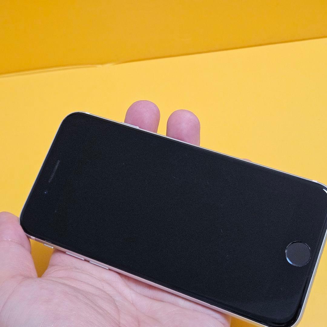 iPhone SE2 64GB｜24時間以内発送#496