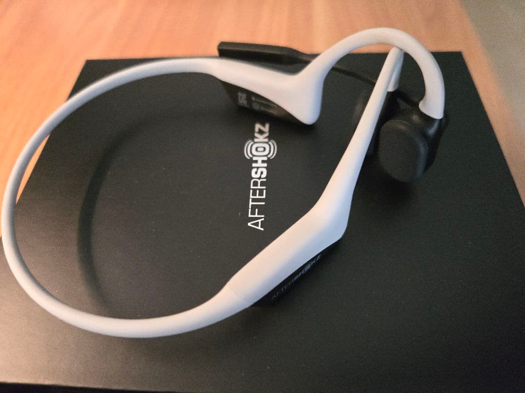 ヘッドホン opencomm aftershokz