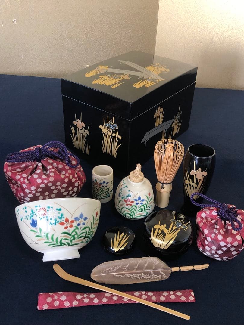 《R》杜若に八橋蒔絵 螺鈿 茶箱 お茶道具9点 仕覆付 元箱 260203く4