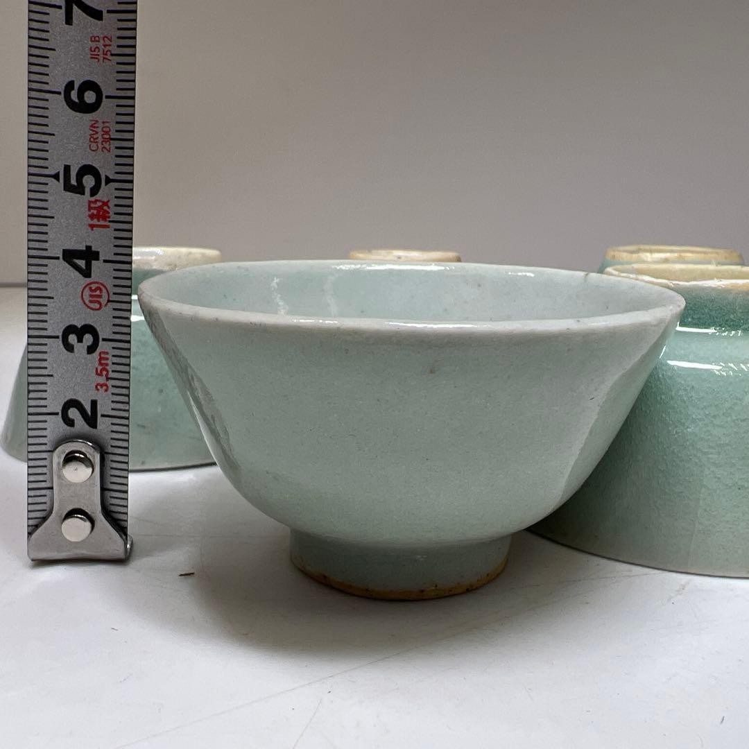 中国清朝時代　青磁煎茶碗5客　木箱付　口径約6.8㎝　東Y8-0203①トヒカ