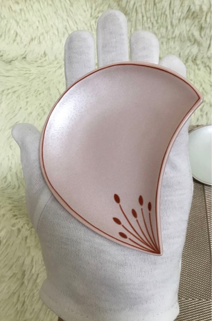 伝統工芸✨新品 有田焼 幸楽窯 梅花びら和食器 箸置き 豆皿 小皿 陶器