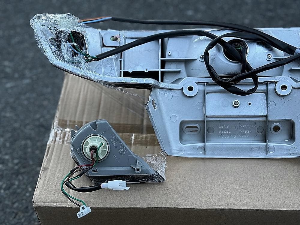 新品未使用 MF02 フュージョン 社外 スモーク LEDテール＆Fウインカー