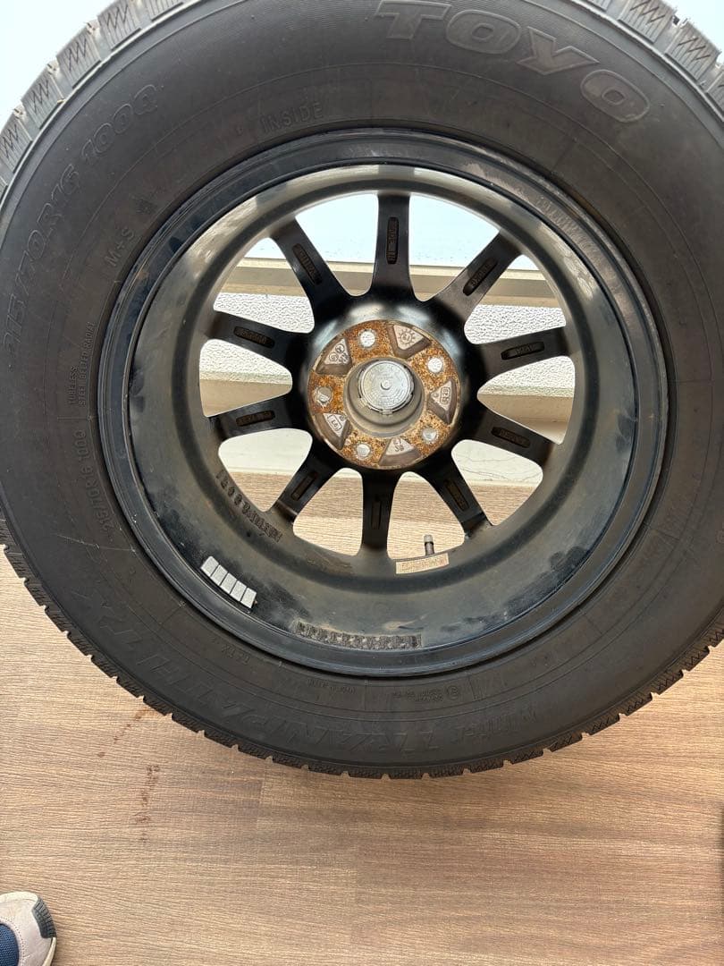 2024年製　美品　トランパス TX ウィンタータイヤ 215/70R16