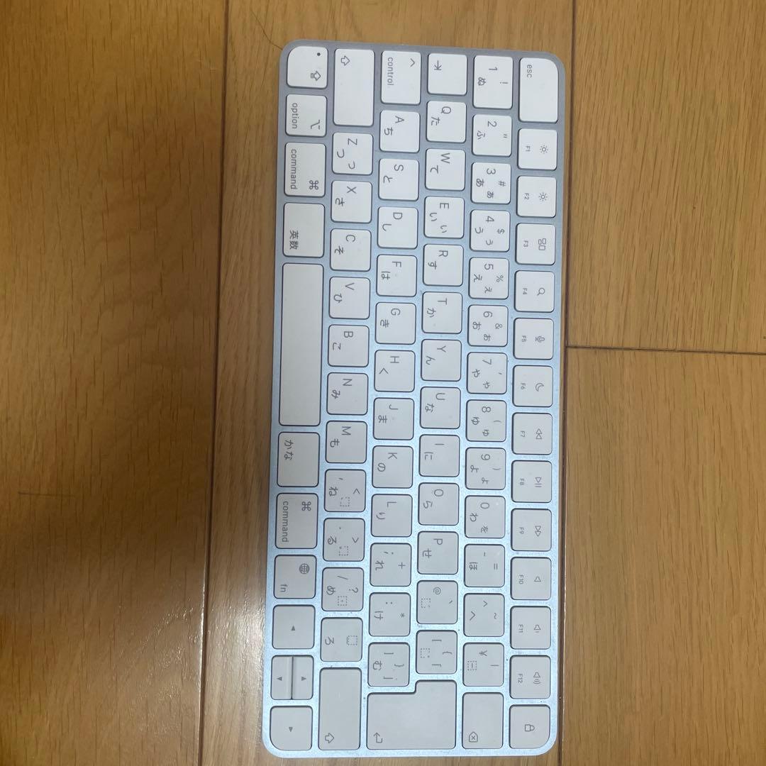 Apple iMac 24インチ 16GB 256GB➕USBポート付き！