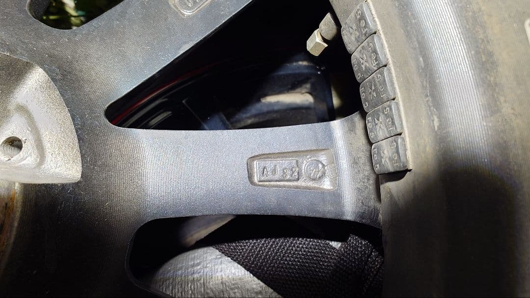 最終値下げ！２３年製ブリヂストン ブリザック VRX3 245/45R17