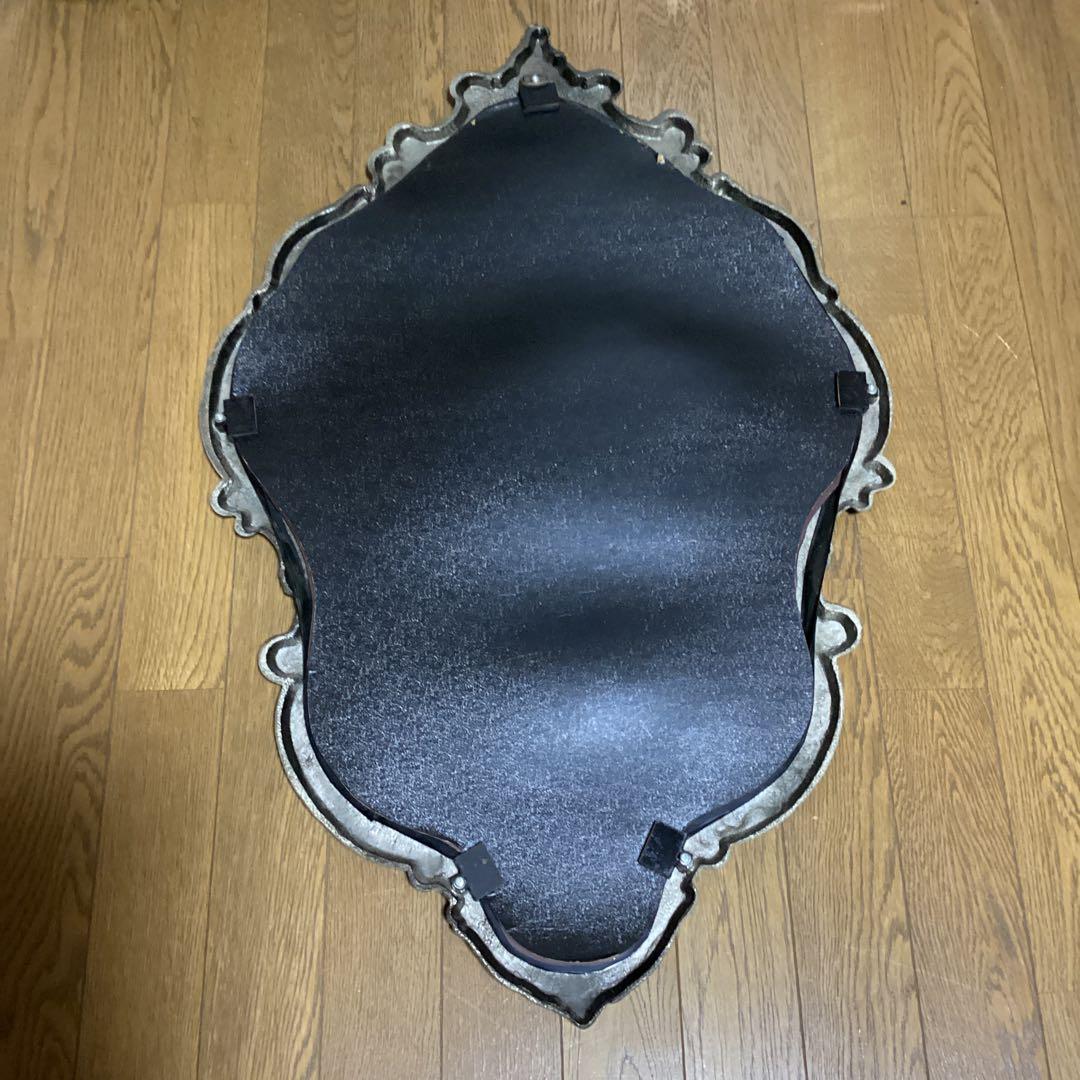 ロココ調　鏡　ミラー　アンティーク加工　壁掛けミラー　玄関鏡