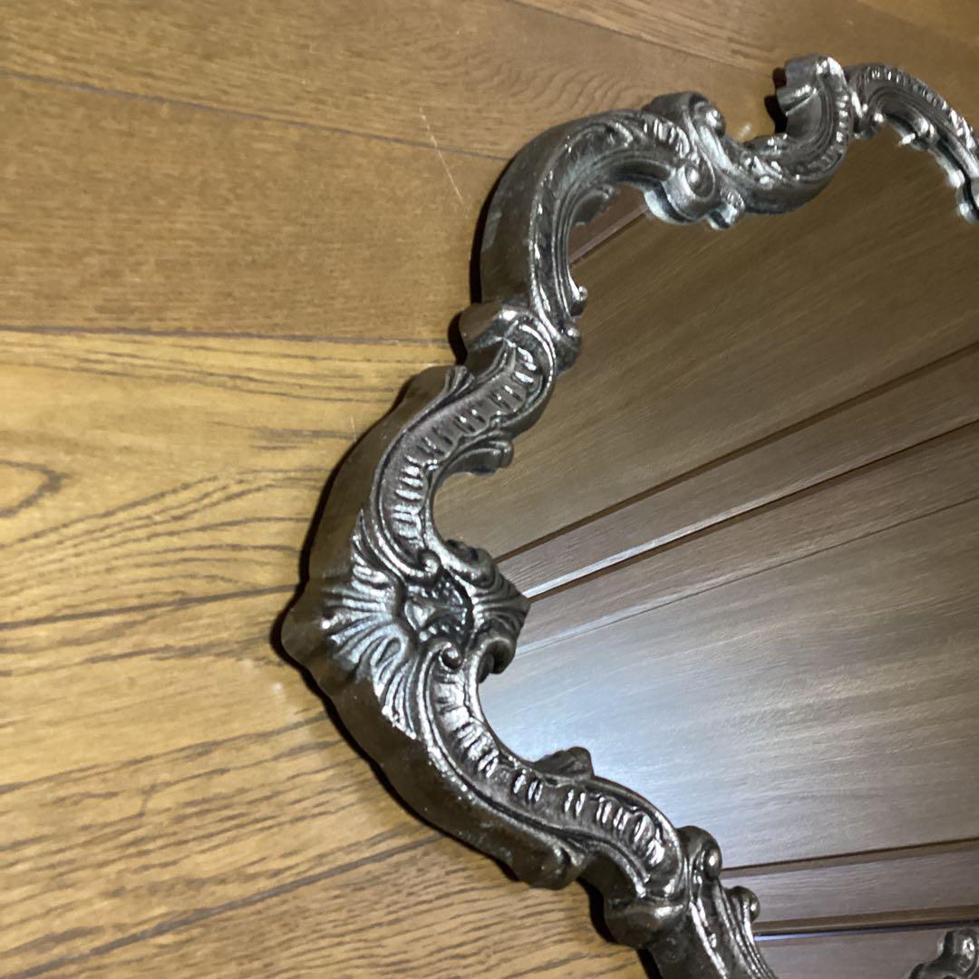 ロココ調　鏡　ミラー　アンティーク加工　壁掛けミラー　玄関鏡