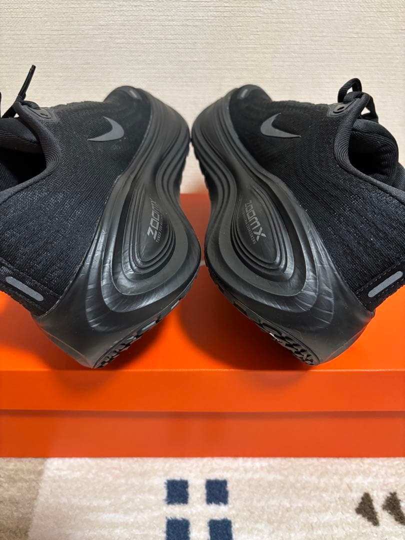 NIKE／VOMERO PLUS （26.5㎝）