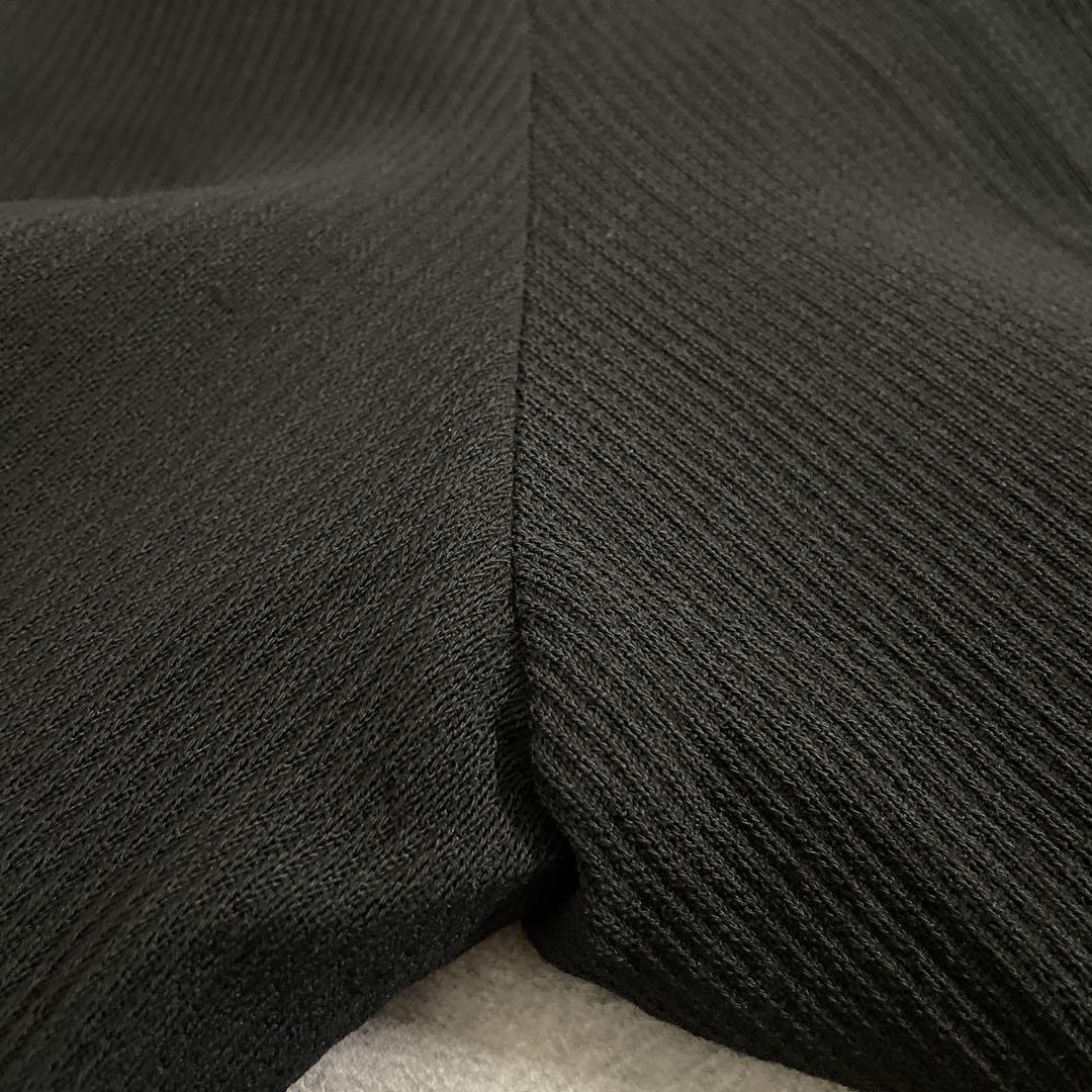 極上高級イタリア製ヴィンテージスーツ × GIANNI VERUSACEネクタイ