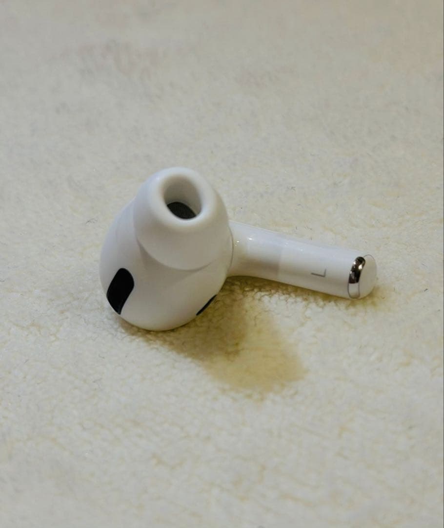 AirPods Pro ワイヤレスイヤホン 星柄　完動品