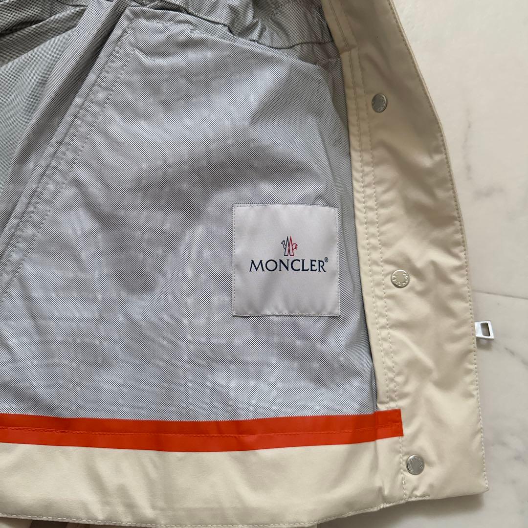 美品　MONCLER ナイロンジャンパー コート