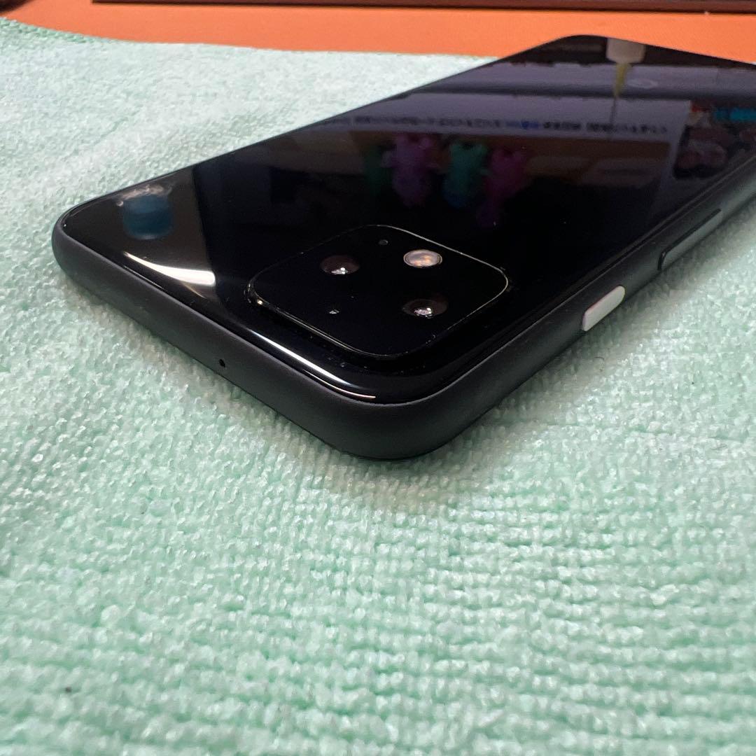 Google Pixel 4a 本体