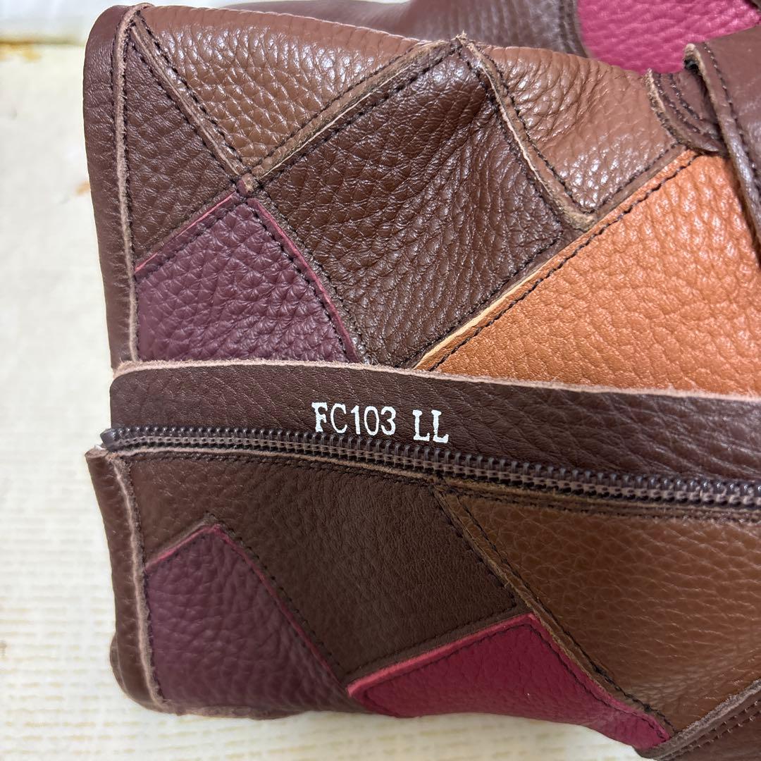 ま*め様 エスタシオン　ブーツ　25センチ　新品未使用　箱付き