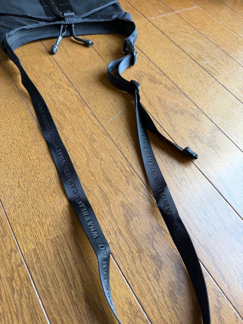 未使用級 WHITE MOUNTAINEERING BRIEFING サコッシュ