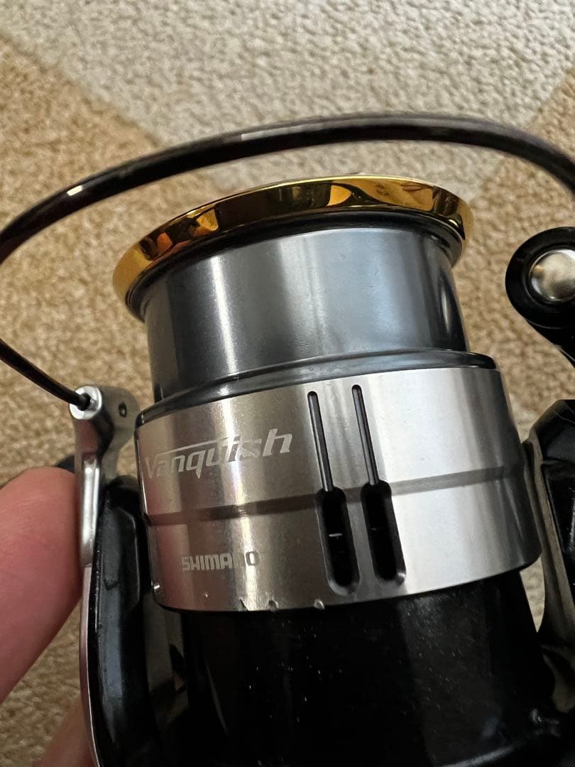 リール SHIMANO 12Vanquish C2000HGS