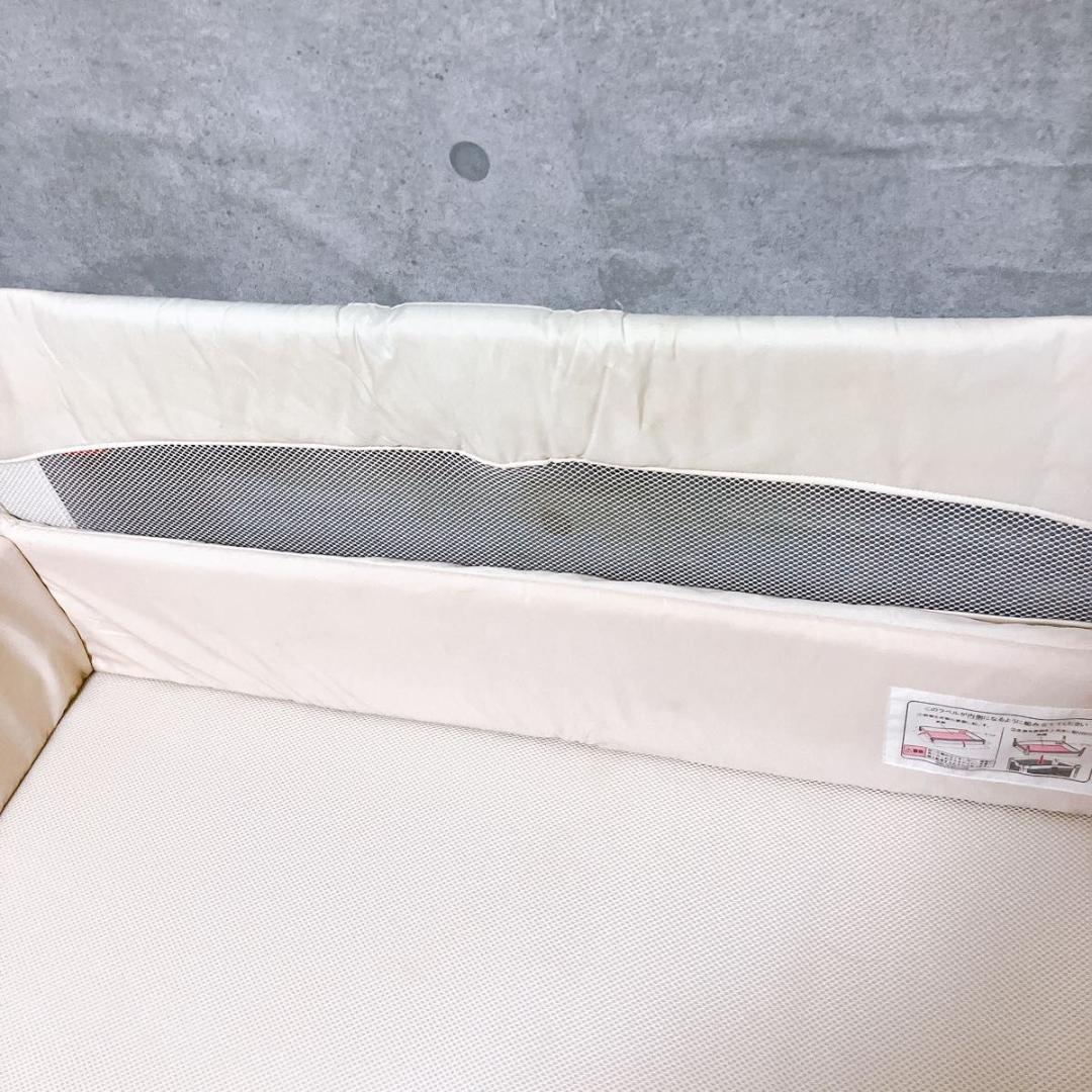 アップリカ ココネルエアー ベビーベッド 折りたたみ ミルクホワイト ポータブル