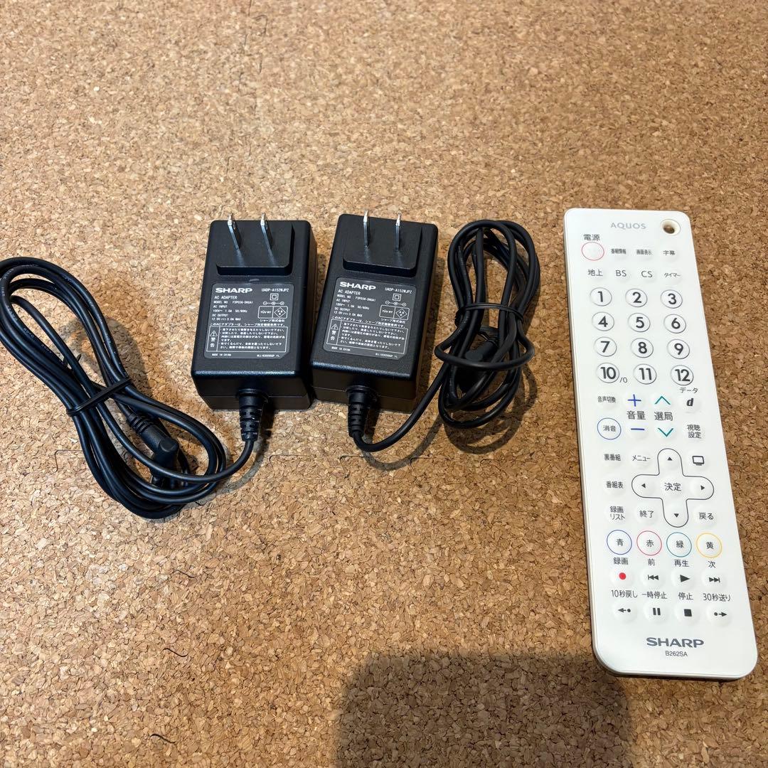 【美品】シャープ ポータブル液晶テレビ AQUOS ホワイト 2T-C12AF