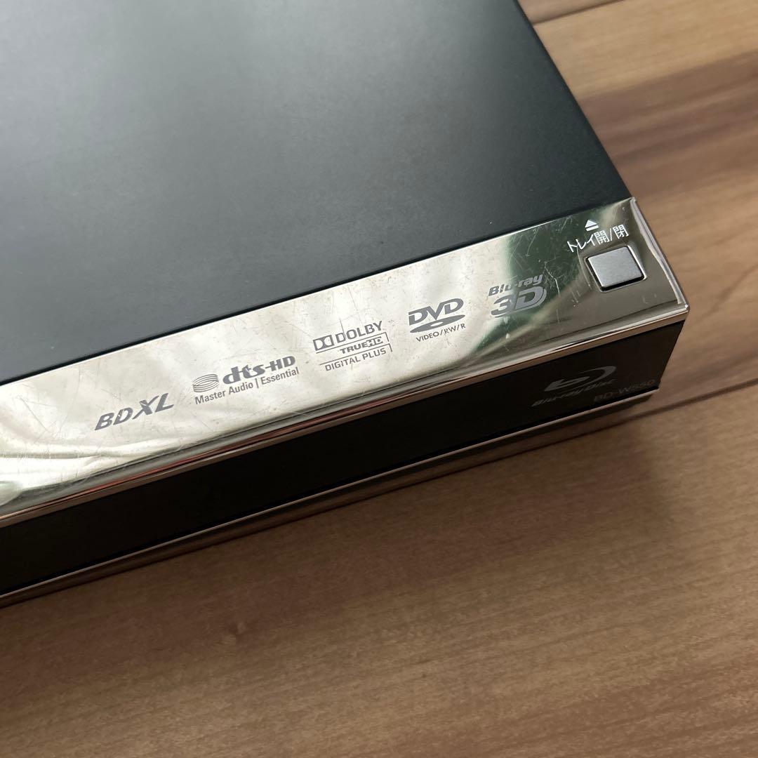 2014年 SHARP BD-W560 ブルーレイレコーダー　HDMIケーブル付