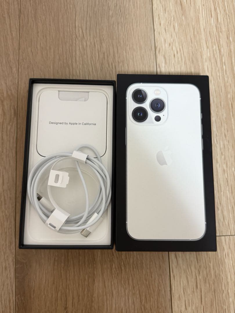 Apple iPhone 13 Pro シルバー 本体256GB 美品