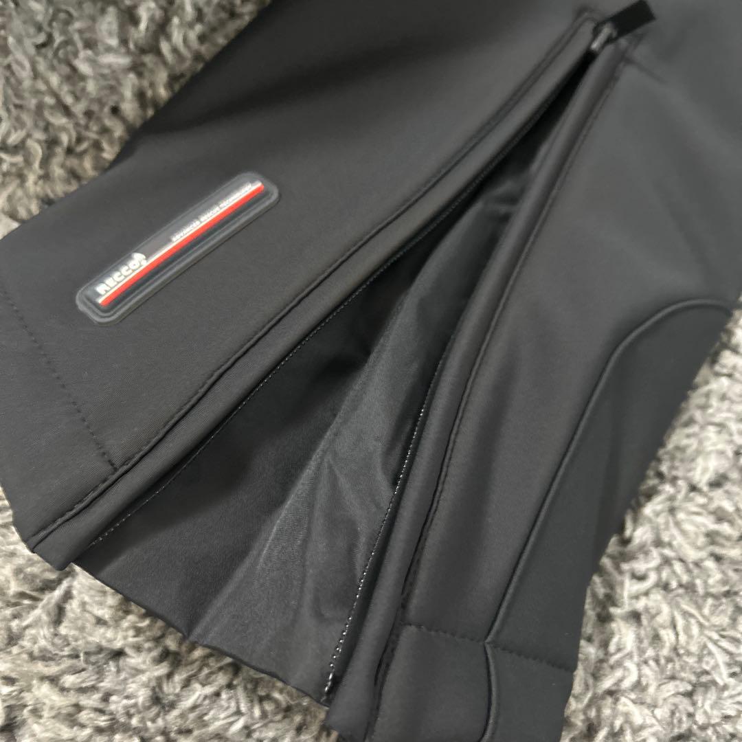 ●ZARA●ザラ●防風　防水スキーウェア●ジャンプスーツ●つなぎ●XL●新品●