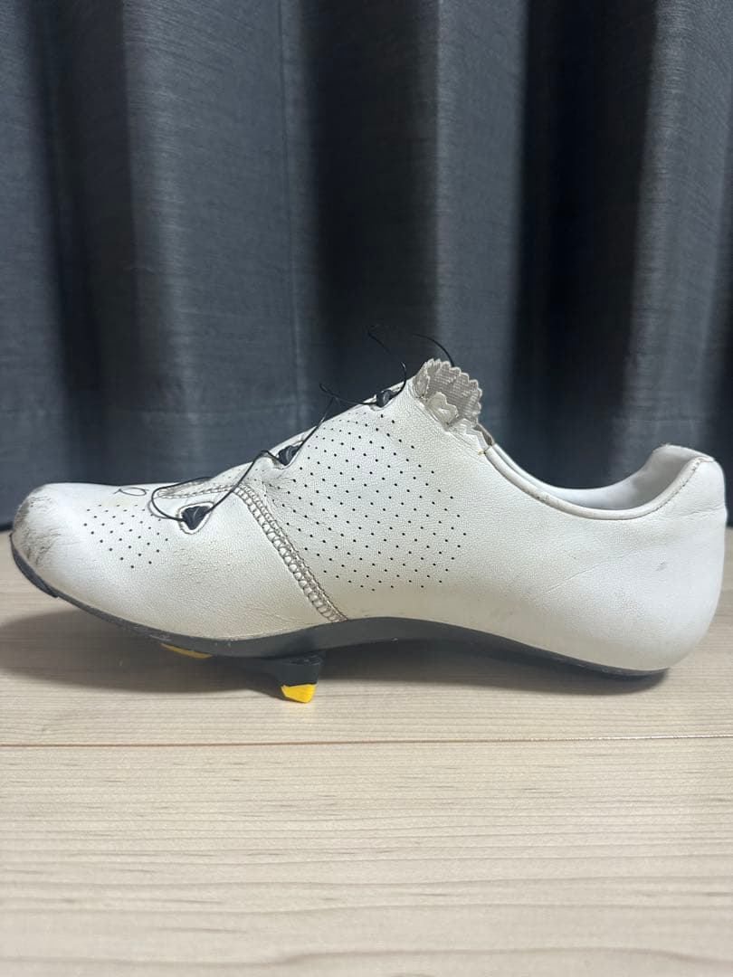 QUOC monoⅡ EU43サイズ