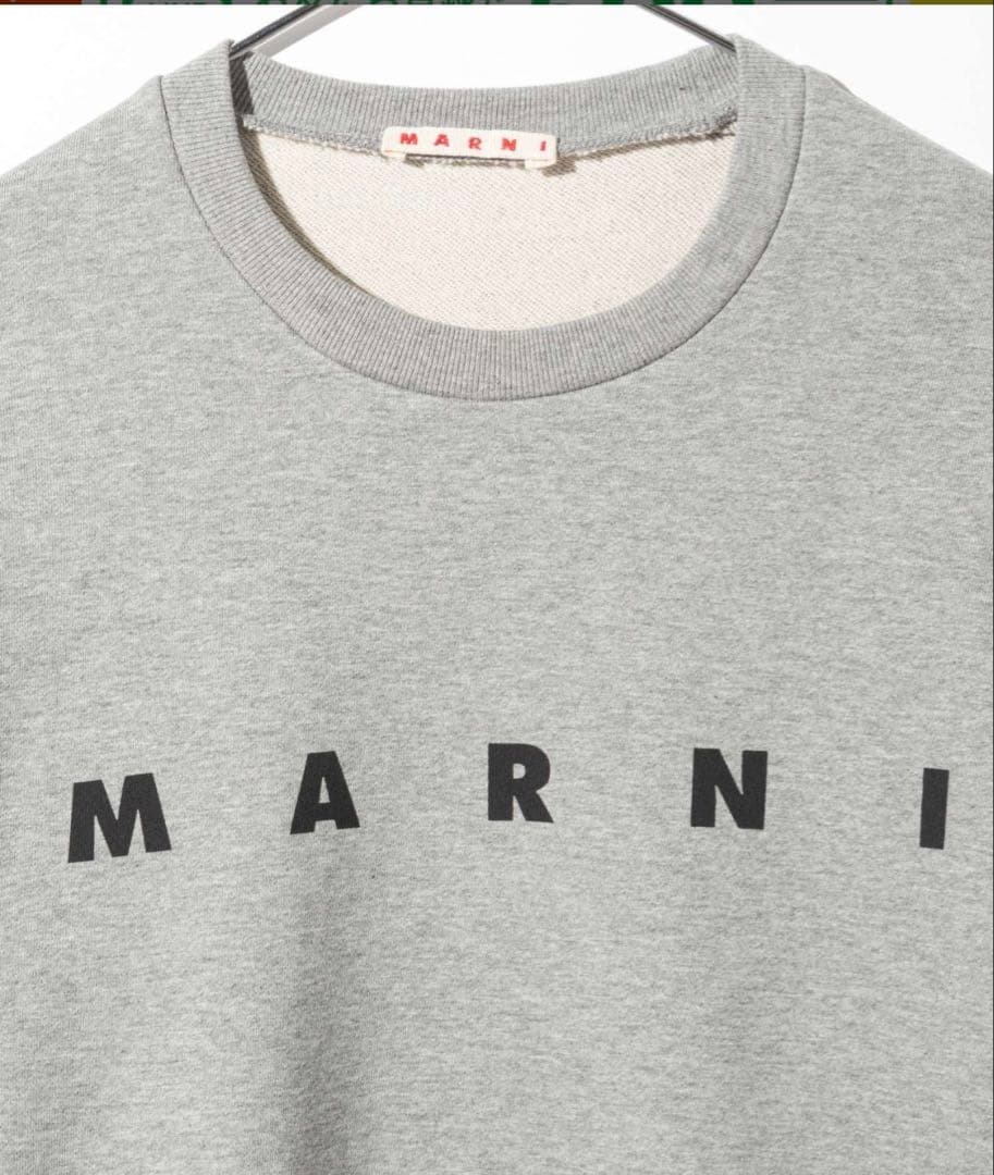 新品タグ付マルニMARNIトップストレーナーグレー女性Mサイズ