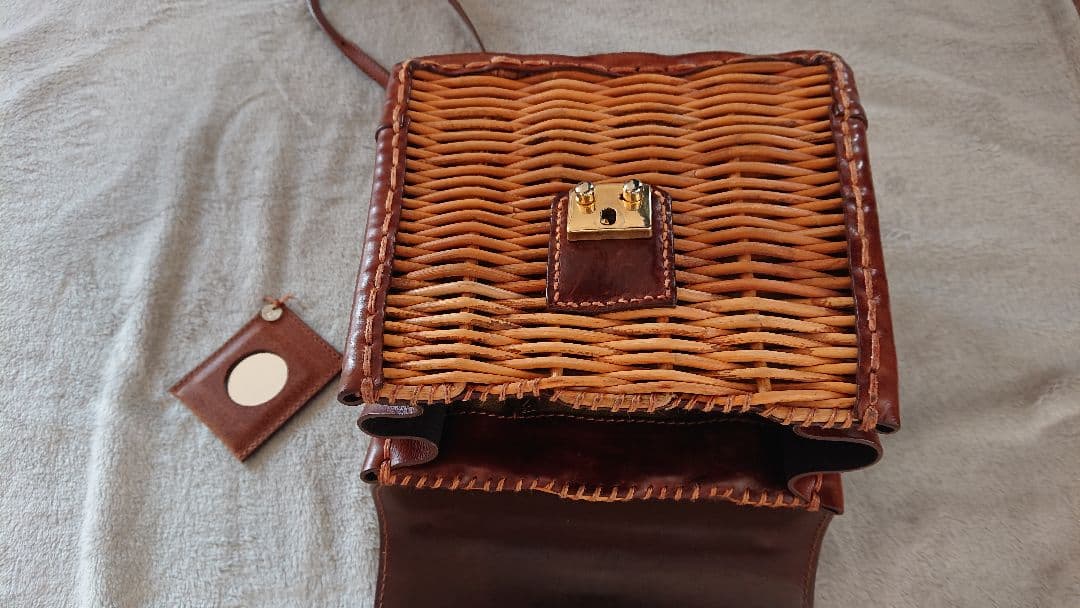 エバゴス ミニ ケリー かっちりバッグ ブラウン