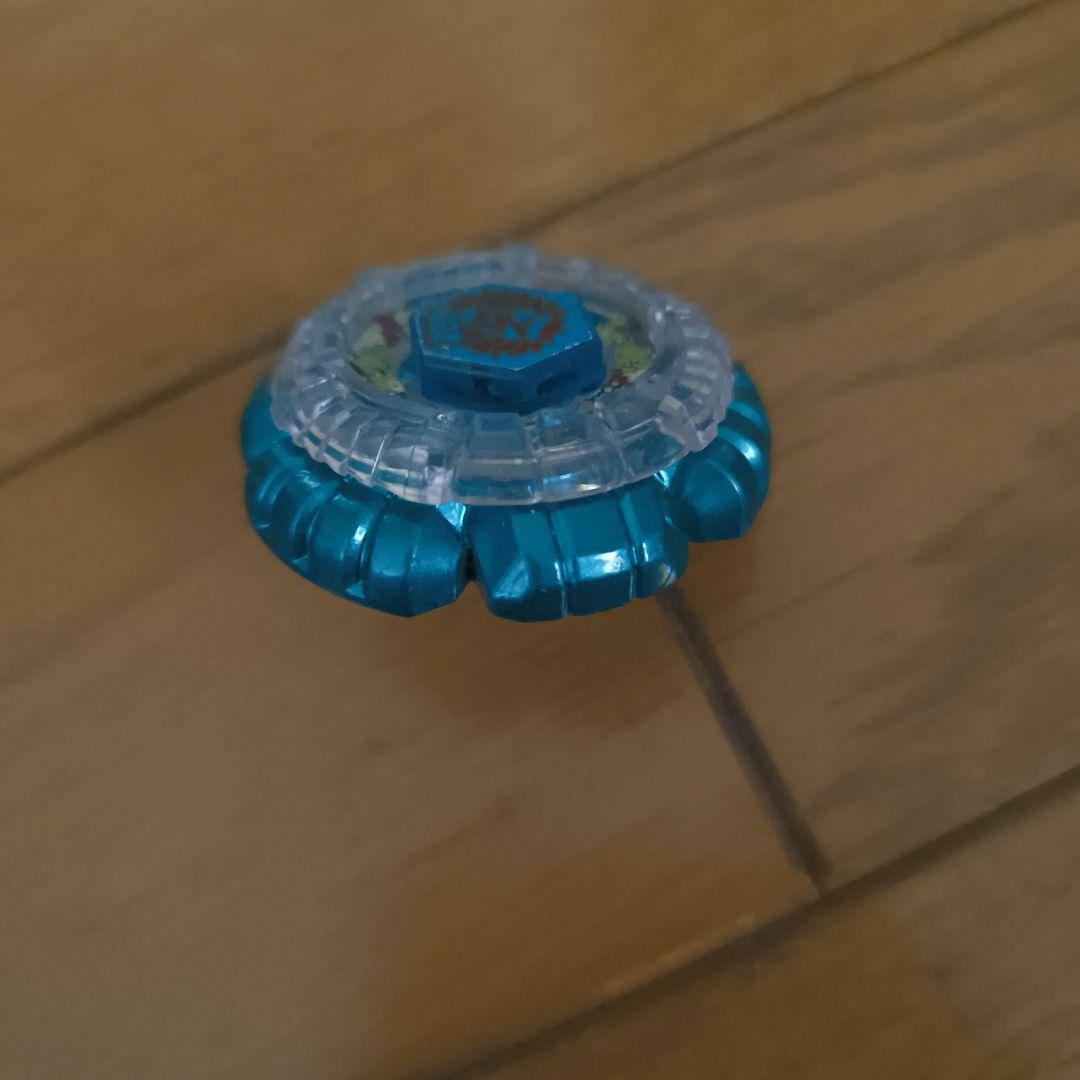 カウンターレオーネ　メタルファイトベイブレード