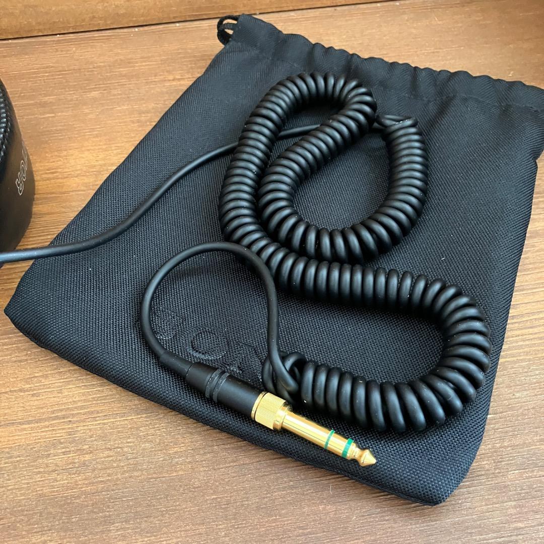 や*ん様 SONY MDR-7506 【イヤーパッド新品】スタジオモニター ヘッ