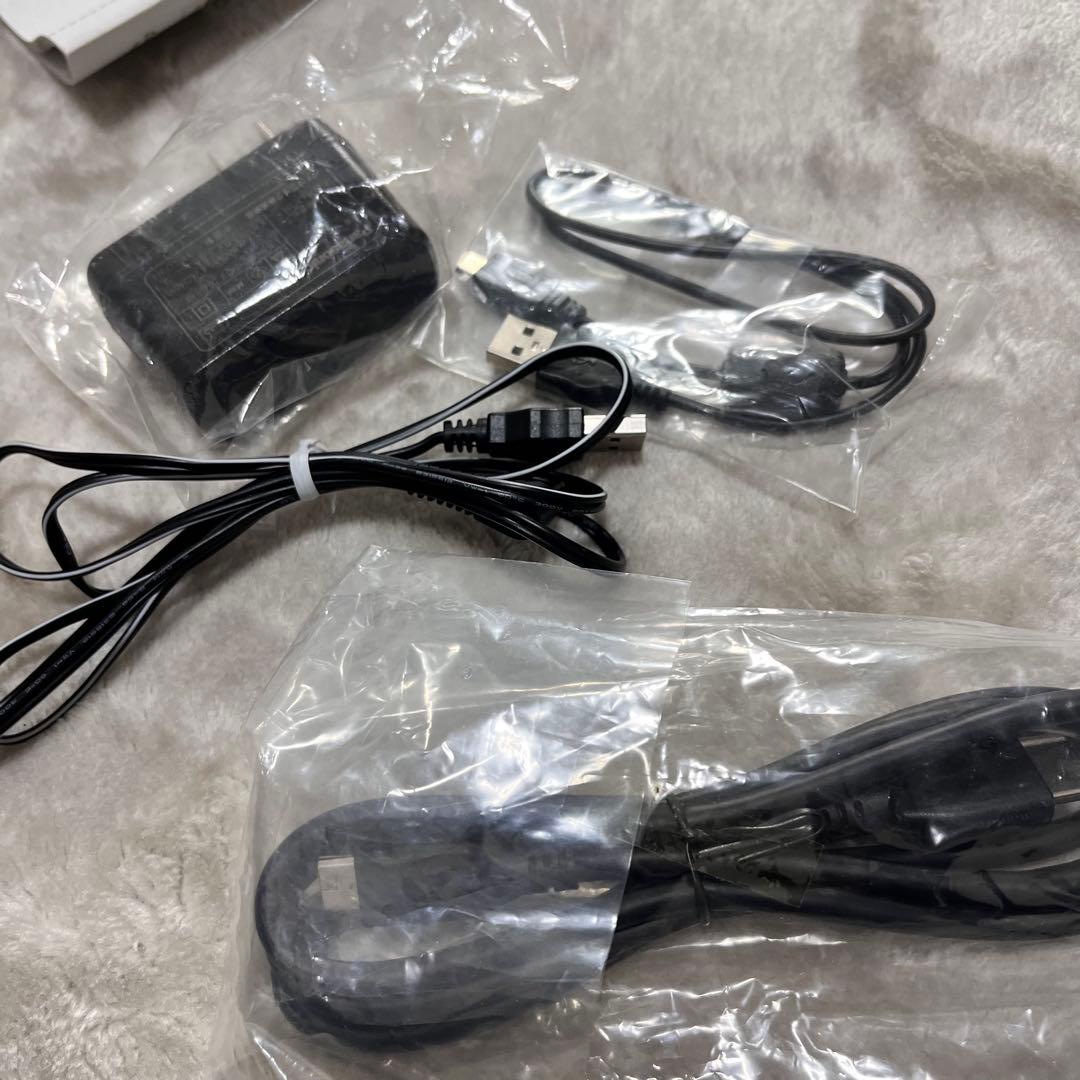 しっぺちゃん　　 HC-V360M ビデオカメラ　ホワイト