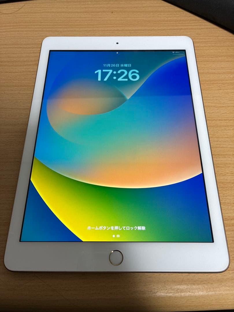 Apple iPad (第5世代) 128GB ゴールド【値下げ可】