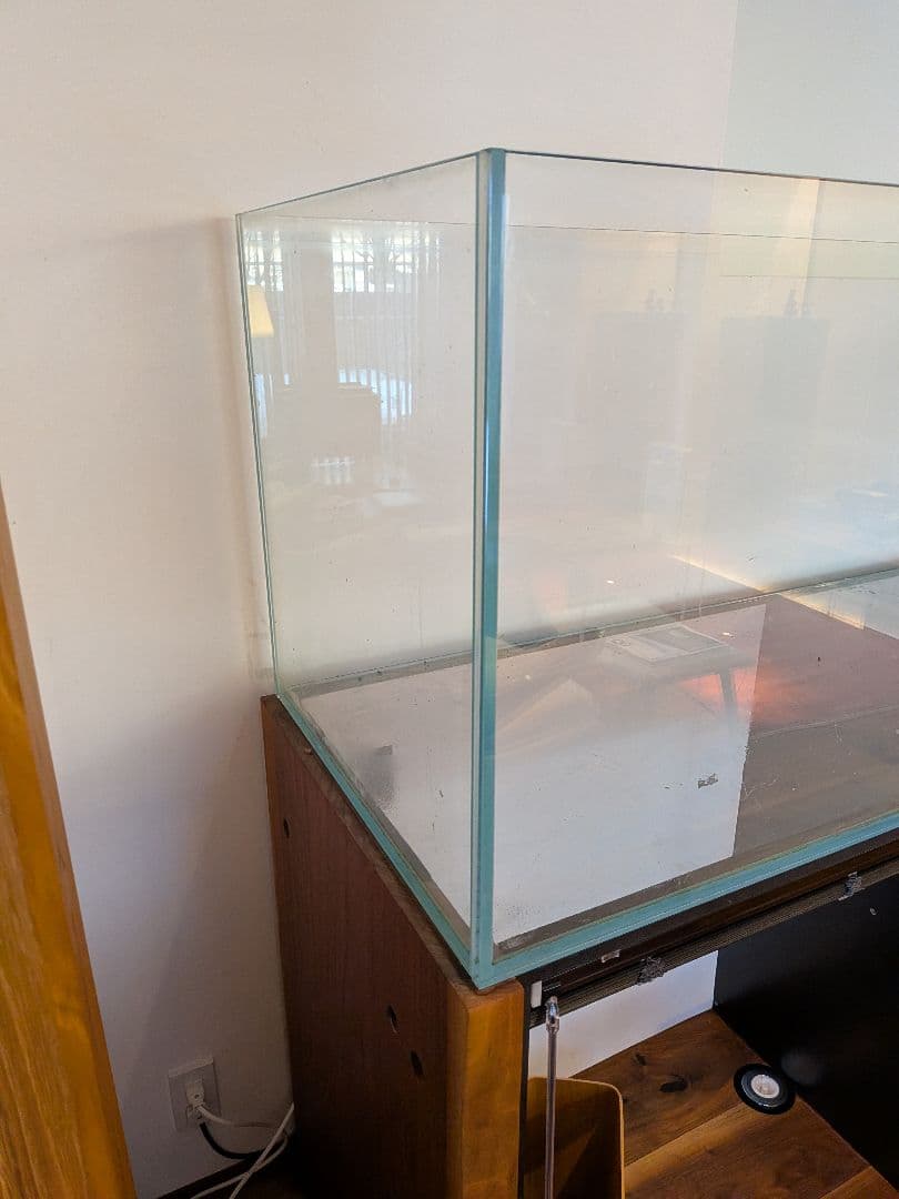 ADA キューブガーデン1800×600×600　水槽のみ