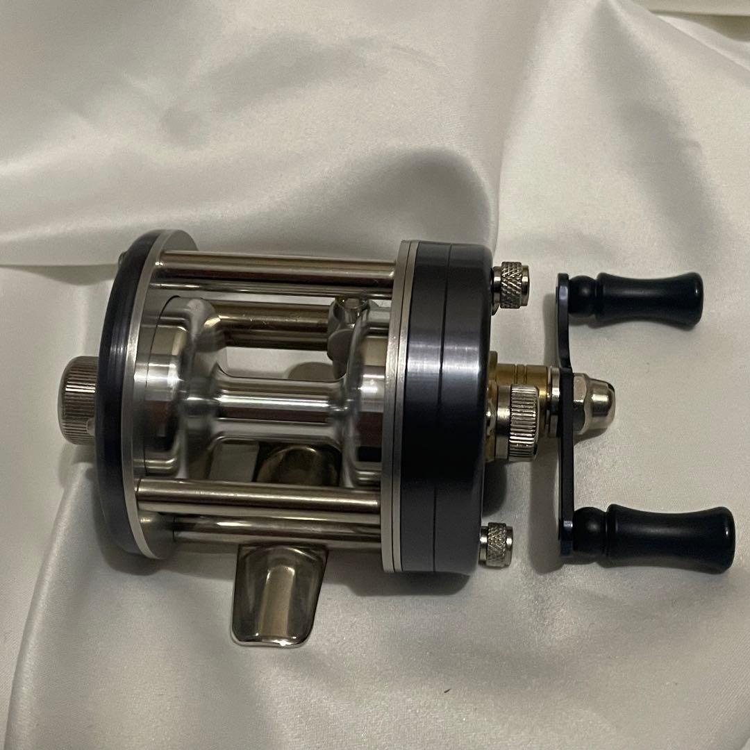 Toy Machine Revolver FD-50 限定100台