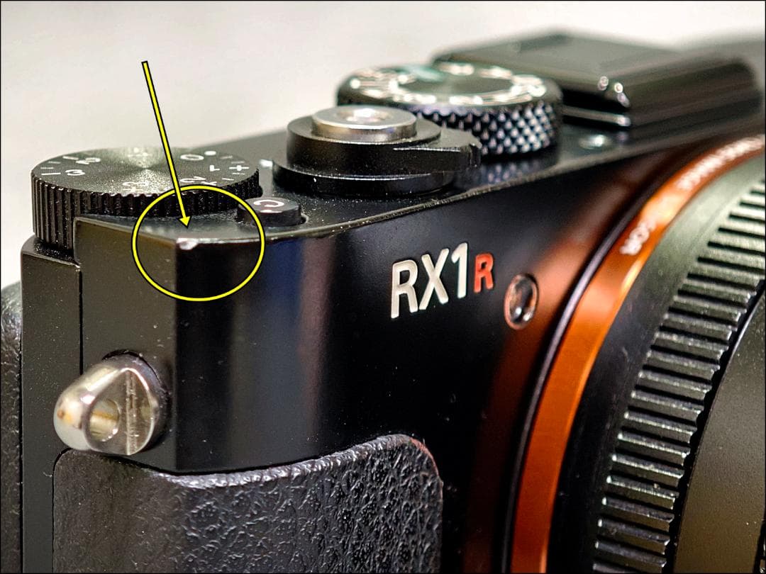 SONY DSC-RX1R（純正予備バッテリー2個＆Kenko ZXII 付属）