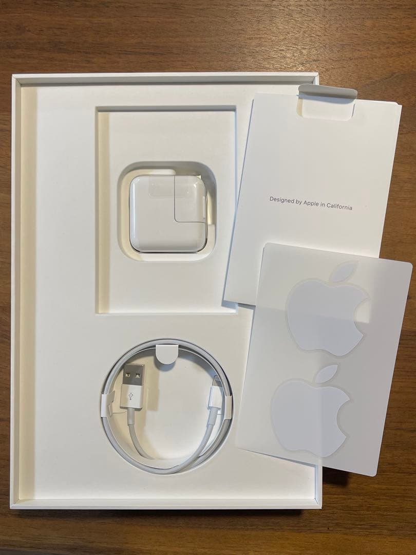 【美品】Apple iPad（代6世代）9.7インチ