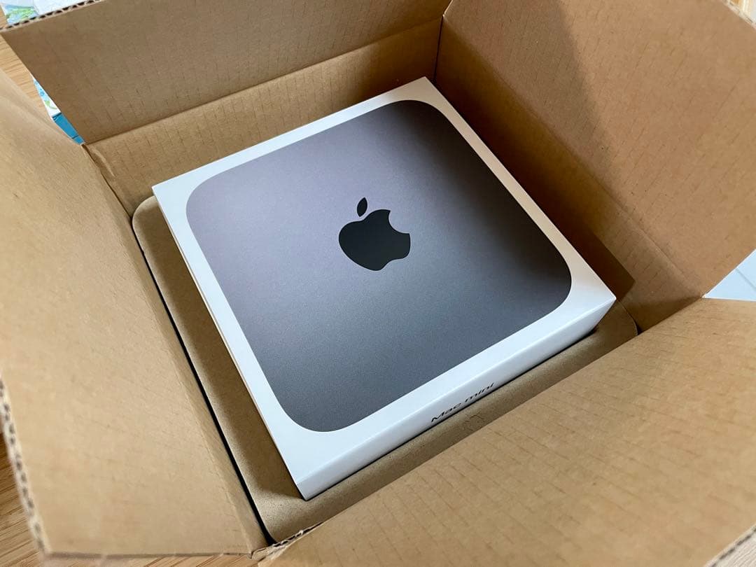 （美品・使用少）2018 Mac mini i5 8GB 512GB