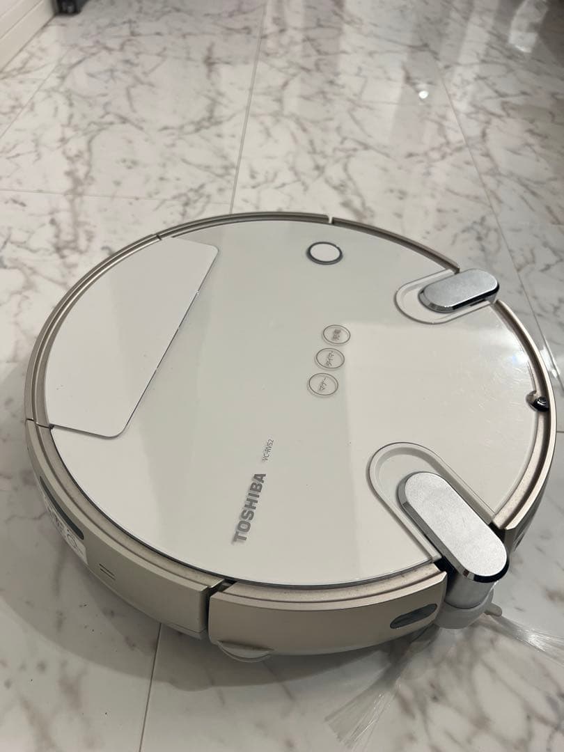 TOSHIBA トルネオロボ　ロボット掃除機 本体 ホワイトVC-RVS2