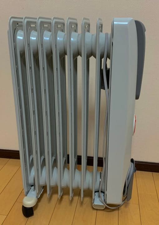 デロンギ オイルヒーターH770812EFS