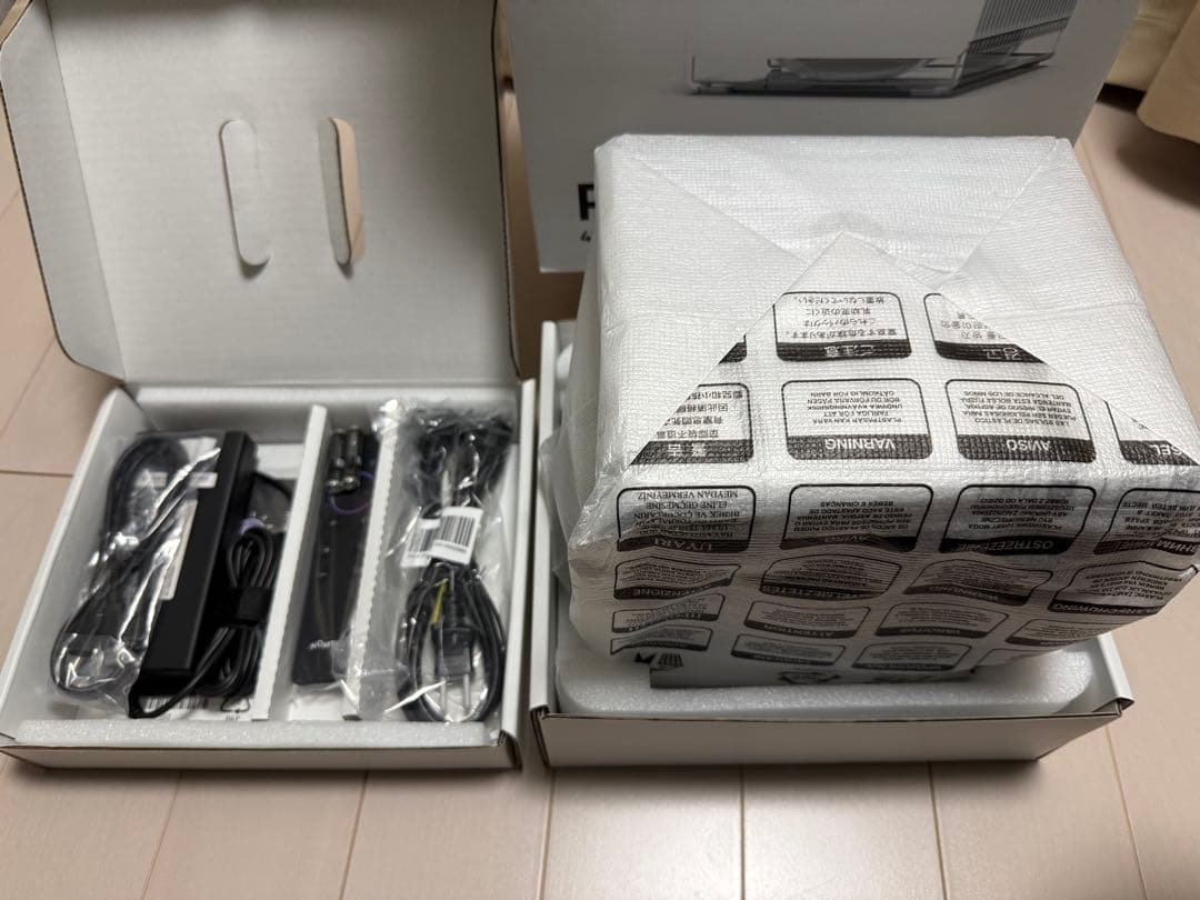 NOMVDIC P1000 4K ホームプロジェクター