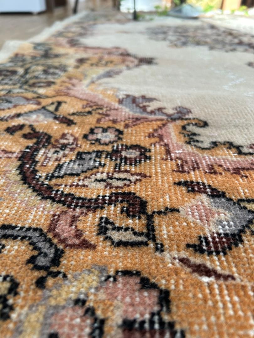 ＊お値下げ　トライバルラグ・トルコヴィンテージラグ・ウール 約121×203cm