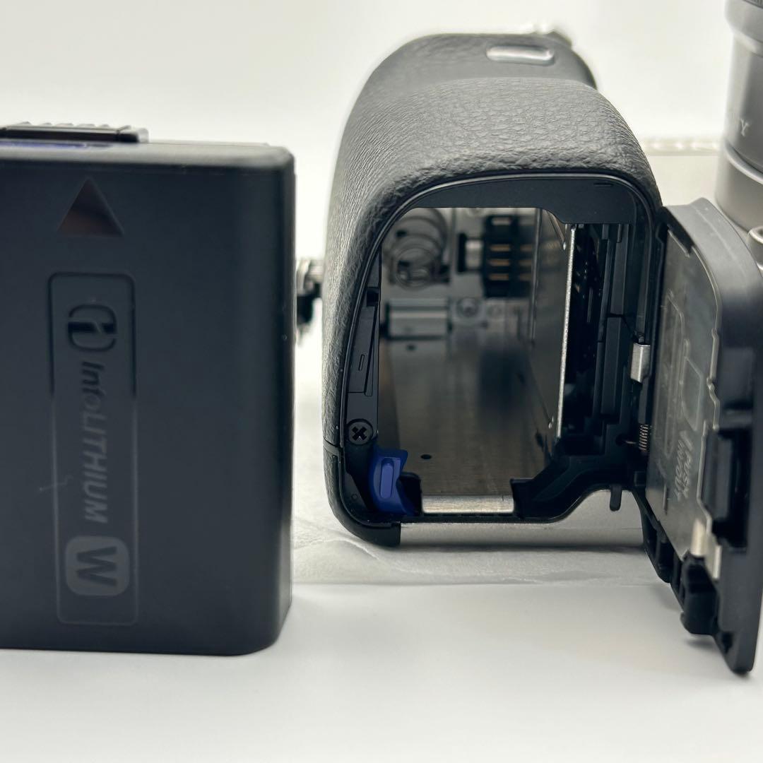 SONYα6000デジタルカメラILCE-E6000Y ダブルズームレンズキット