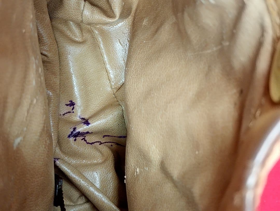 BOTTEGA VENETAむ イントレチャート キャメルレザー　バッグ