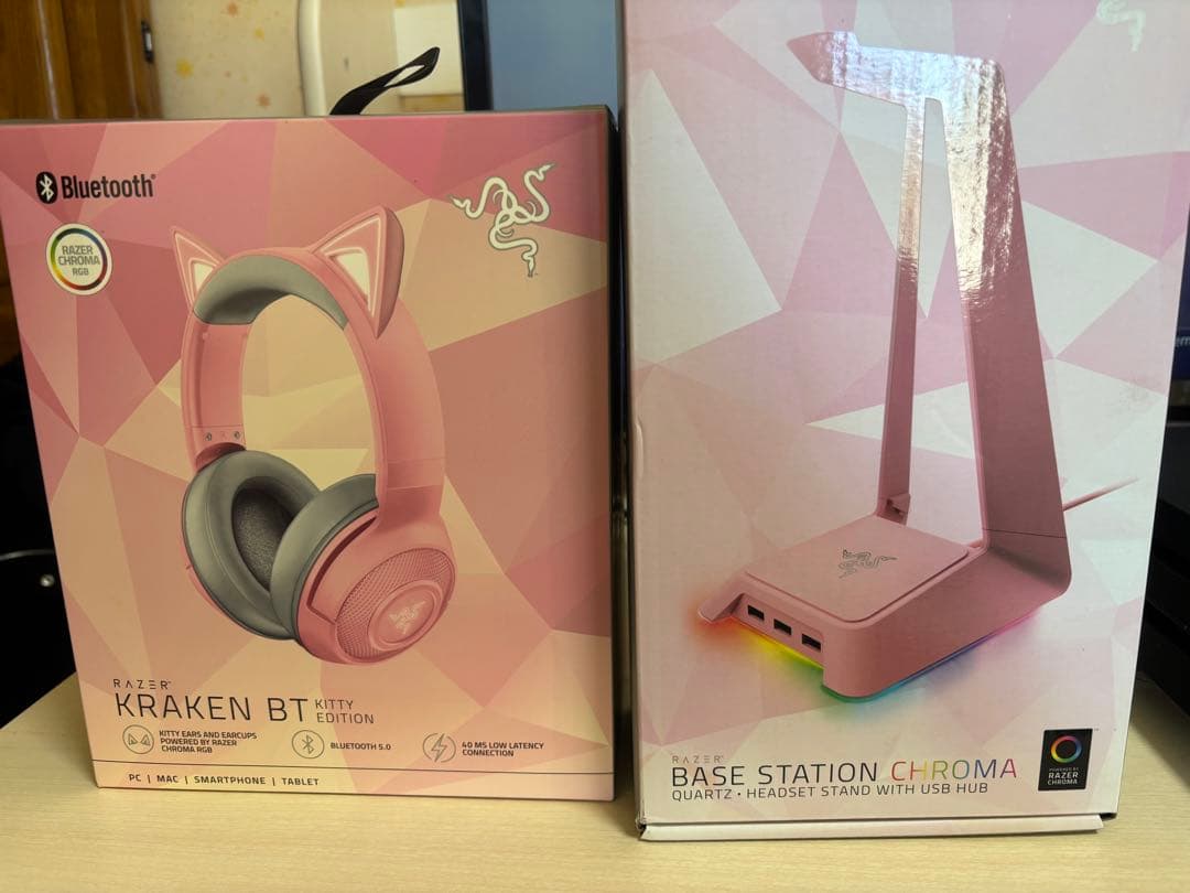 Razer Kraken BT 猫耳ゲーミングヘッドセット＆スタンド