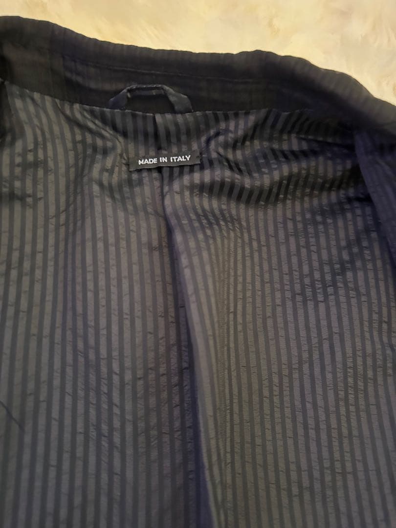 ジョルジオアルマーニ黒の夏用ジャケット美品