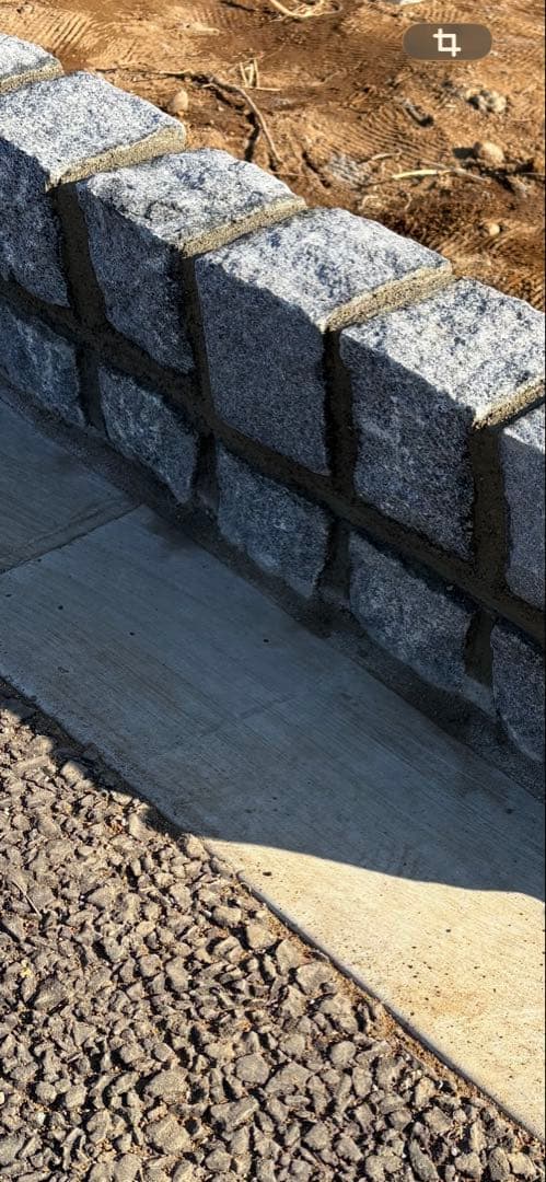 ピンコロ石〜10センチから9センチ大きさはまちまちです