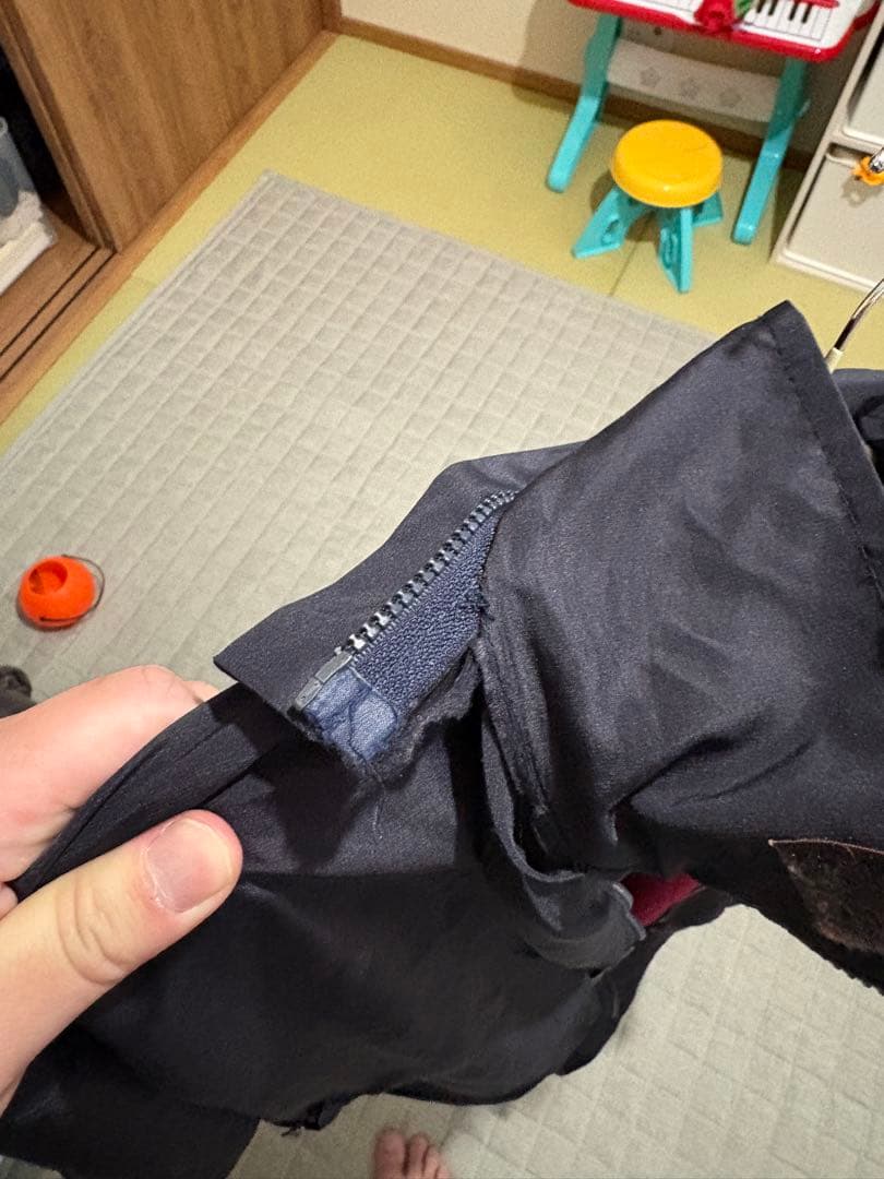 PRADA ナイロンジャケット M ネイビー